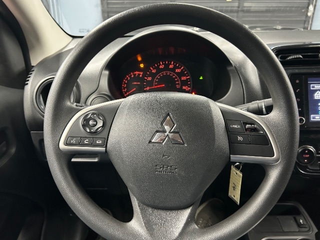 Vehicle image 15 of 21