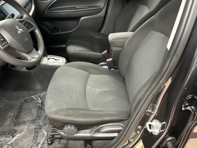 Vehicle image 9 of 21