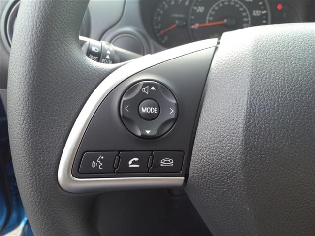 Vehicle image 11 of 23