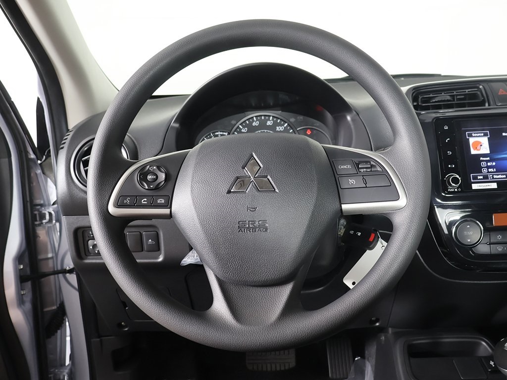 Vehicle image 34 of 42