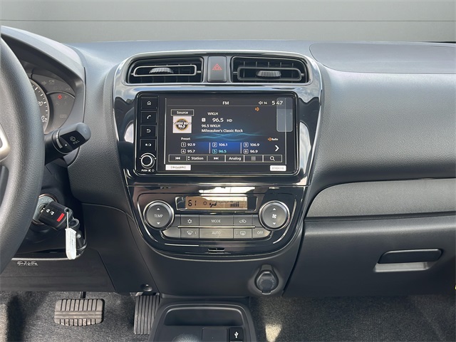 Vehicle image 23 of 41