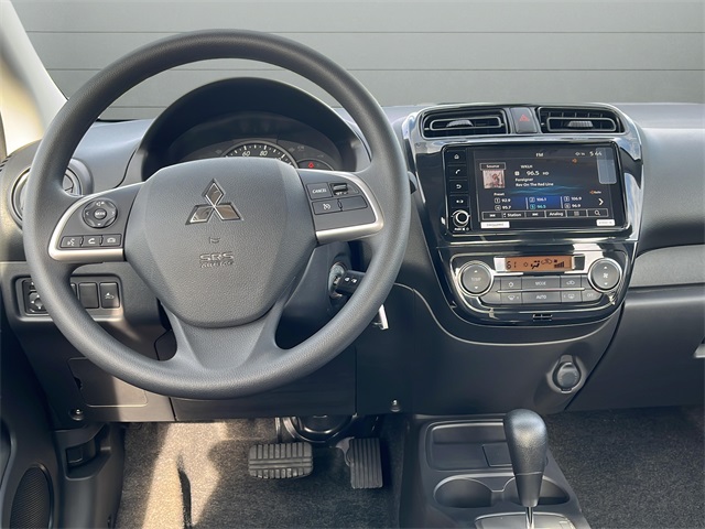 Vehicle image 17 of 41