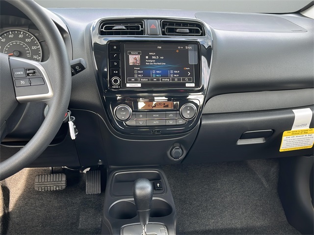 Vehicle image 39 of 41