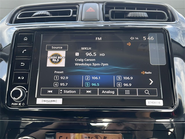 Vehicle image 21 of 41