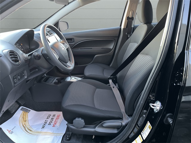 Vehicle image 13 of 26