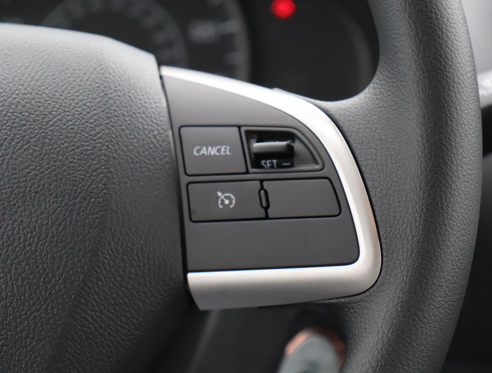 2024 Mitsubishi Mirage G4 ES Image 18 of 20