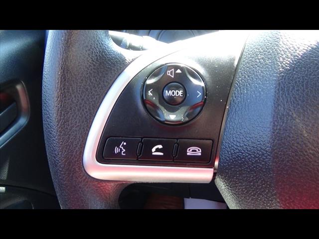 Vehicle image 18 of 24
