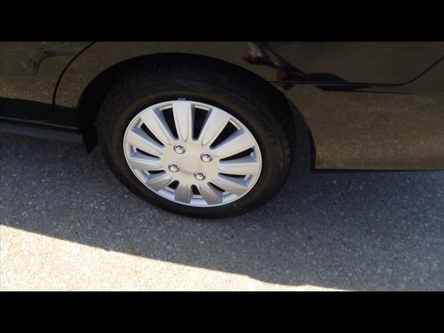 Vehicle image 9 of 24