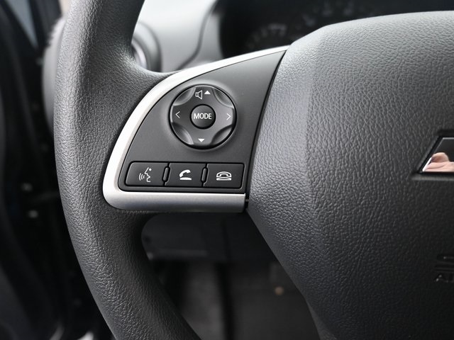 Vehicle image 26 of 33