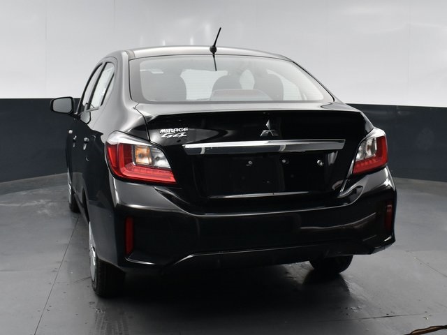 Vehicle image 10 of 33