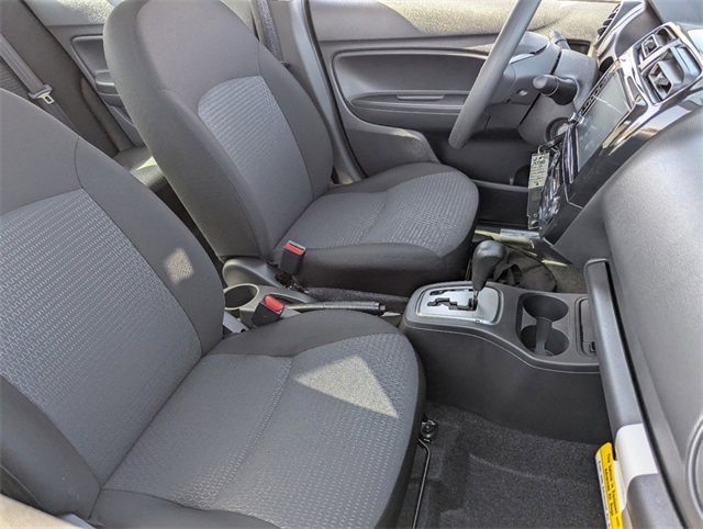 Vehicle image 6 of 19