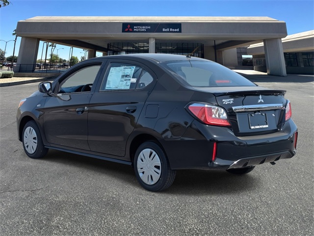 Vehicle image 4 of 19
