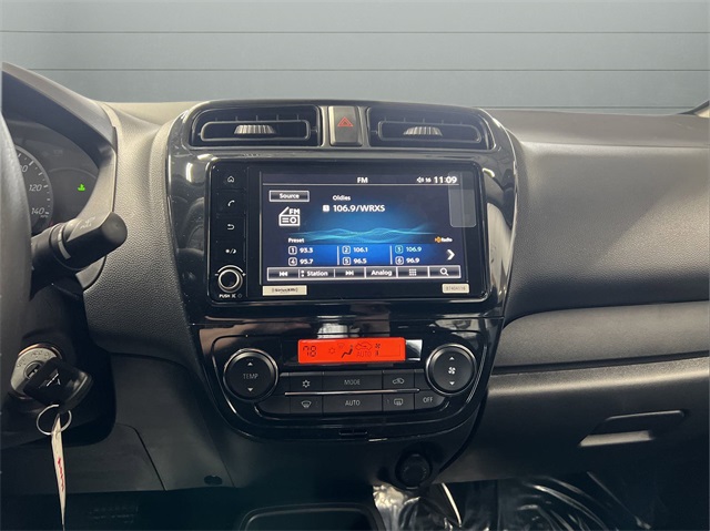 Vehicle image 19 of 28