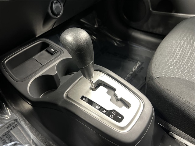 Vehicle image 20 of 28