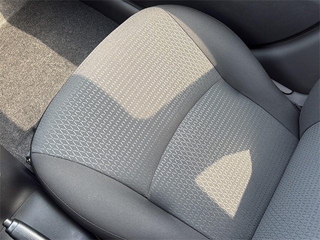 Vehicle image 29 of 31