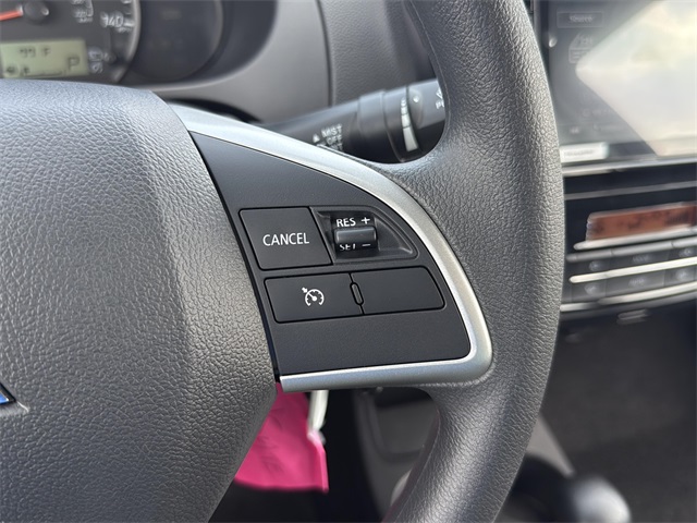 Vehicle image 27 of 31