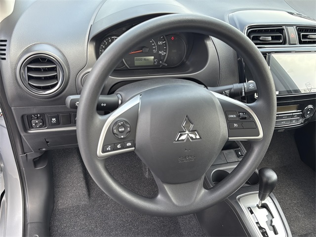 Vehicle image 14 of 31
