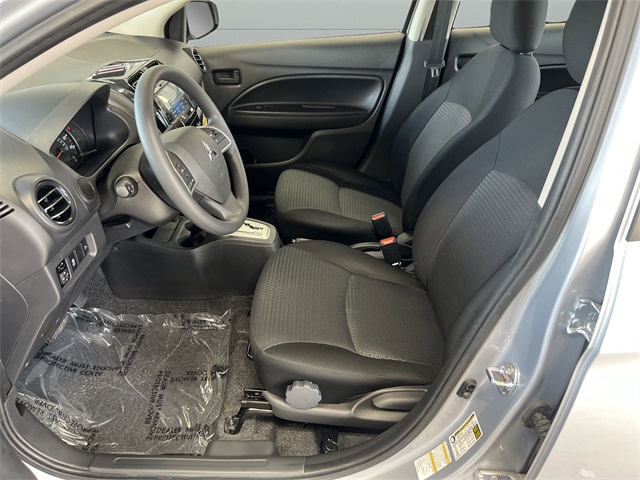 Vehicle image 13 of 26
