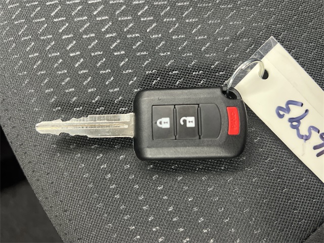 Vehicle image 24 of 26