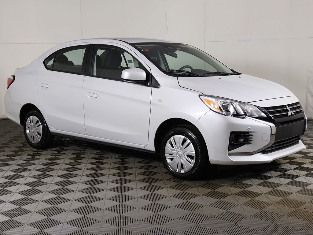 Vehicle image 4 of 43