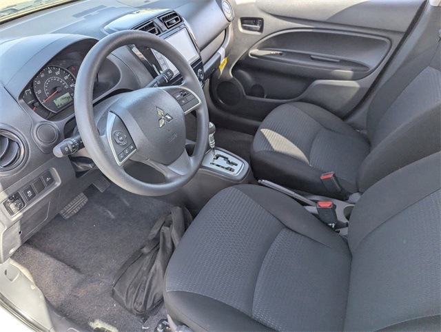Vehicle image 11 of 19