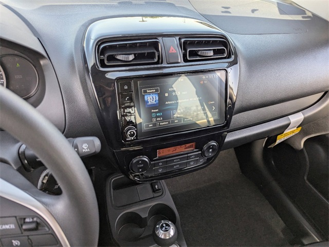 Vehicle image 15 of 19