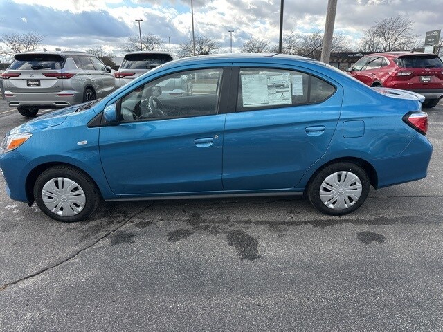 Vehicle image 8 of 34