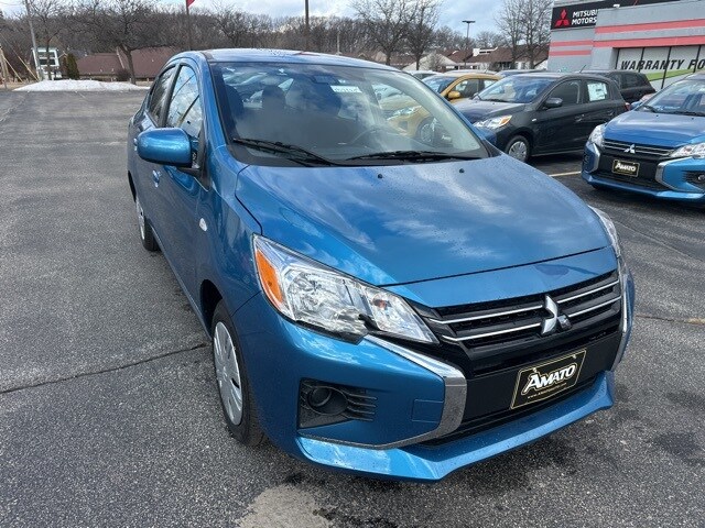 Vehicle image 9 of 34