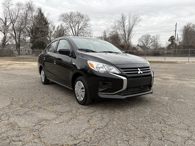 Vehicle image 4 of 31