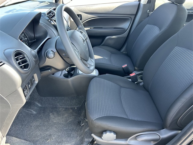 Vehicle image 15 of 31