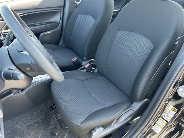 Vehicle image 16 of 31