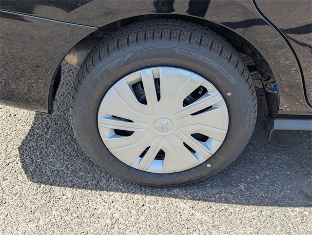 Vehicle image 5 of 19
