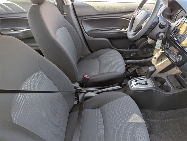 Vehicle image 7 of 19