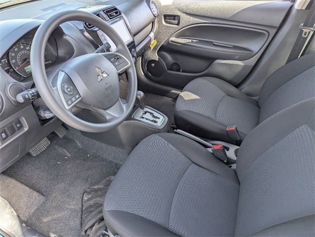 Vehicle image 11 of 19