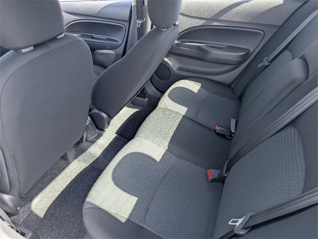 Vehicle image 10 of 19