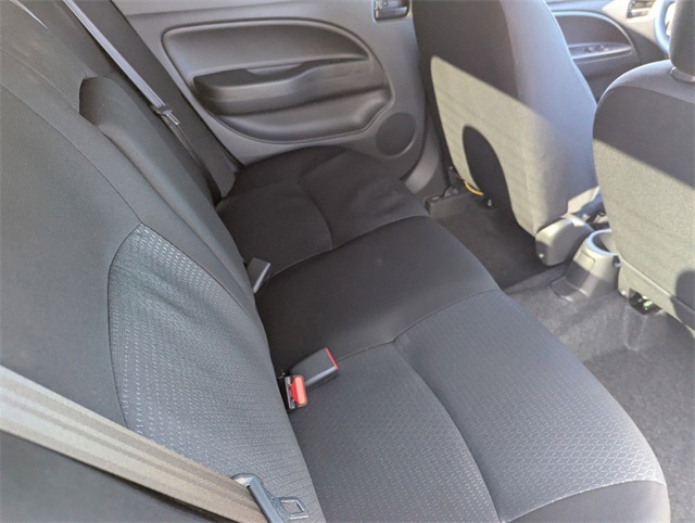 Vehicle image 8 of 19