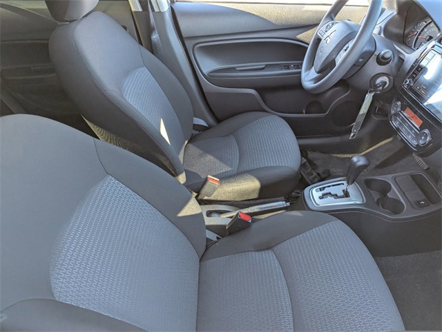 Vehicle image 6 of 19