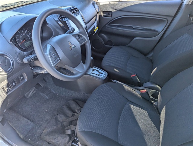 Vehicle image 10 of 19