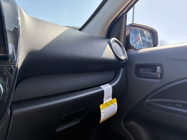 Vehicle image 26 of 30