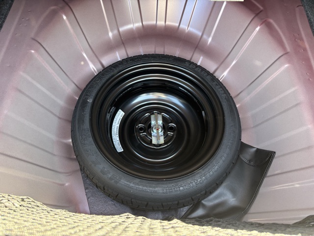 Vehicle image 16 of 30