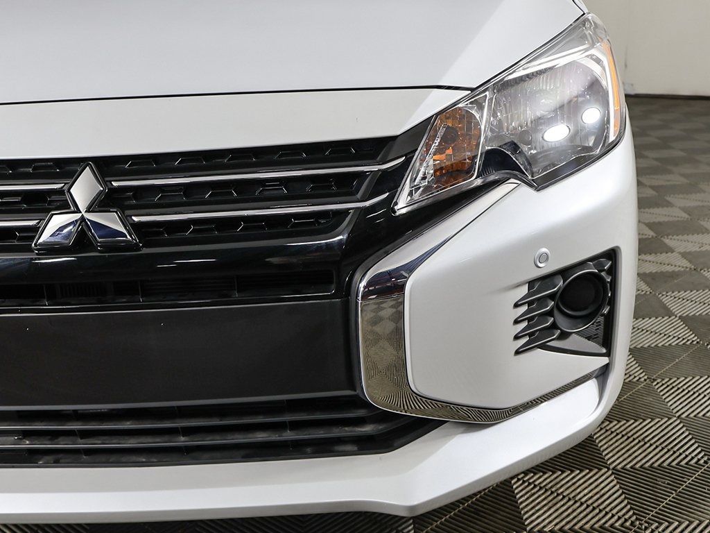 Vehicle image 14 of 41
