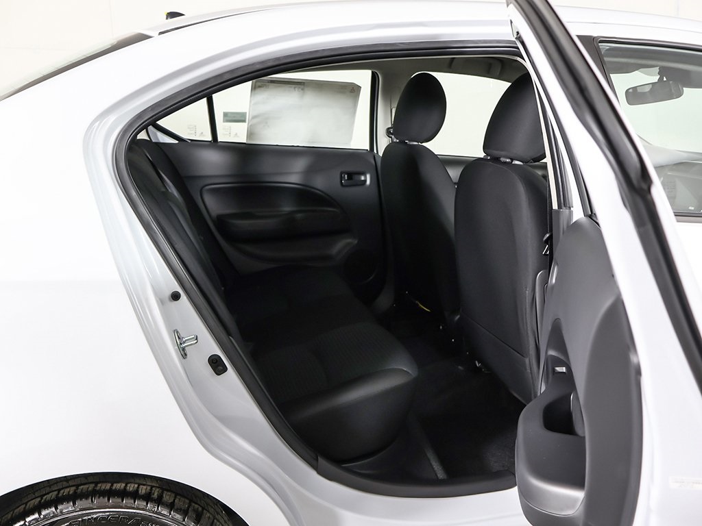 Vehicle image 28 of 41