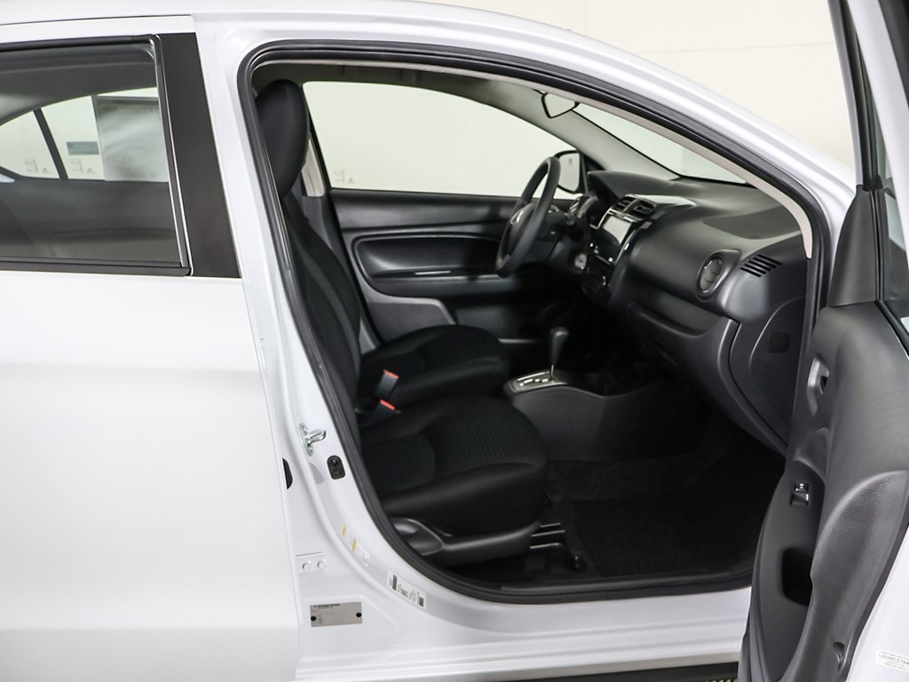 Vehicle image 26 of 41