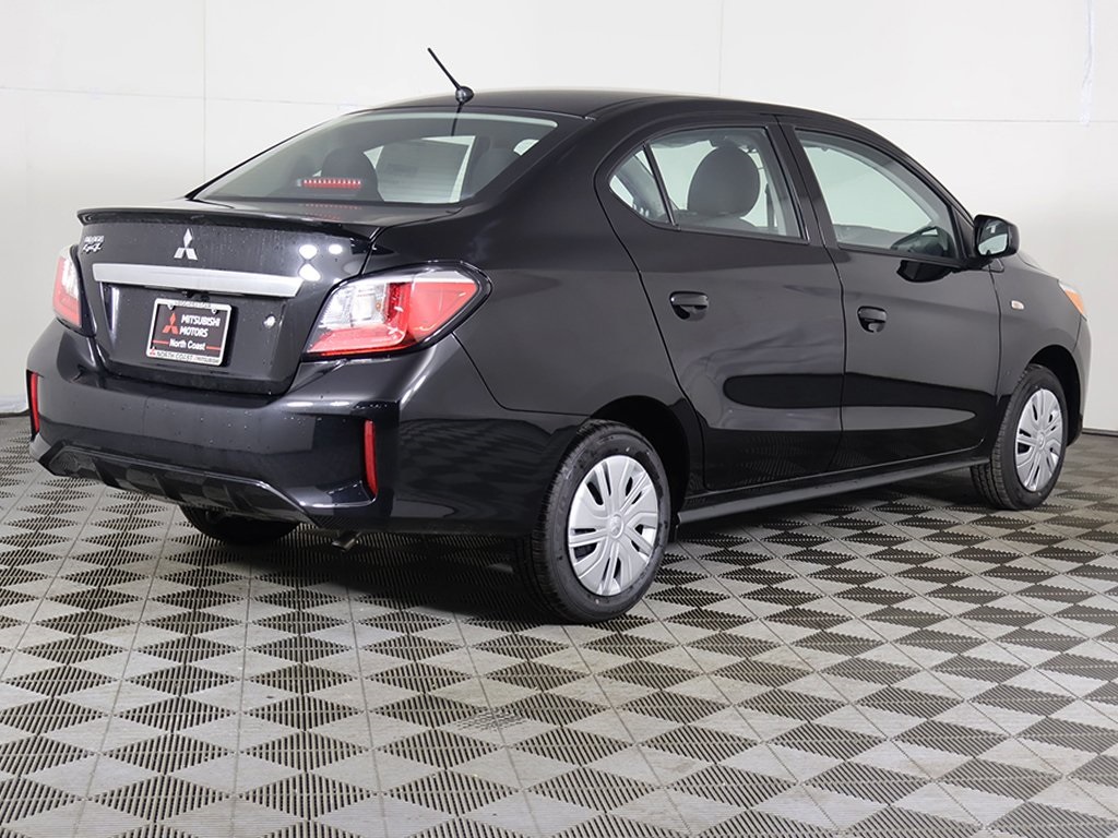 Vehicle image 7 of 40
