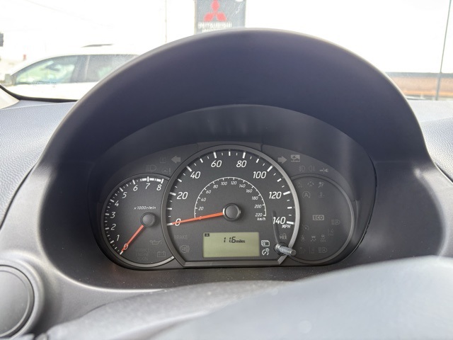 Vehicle image 18 of 30