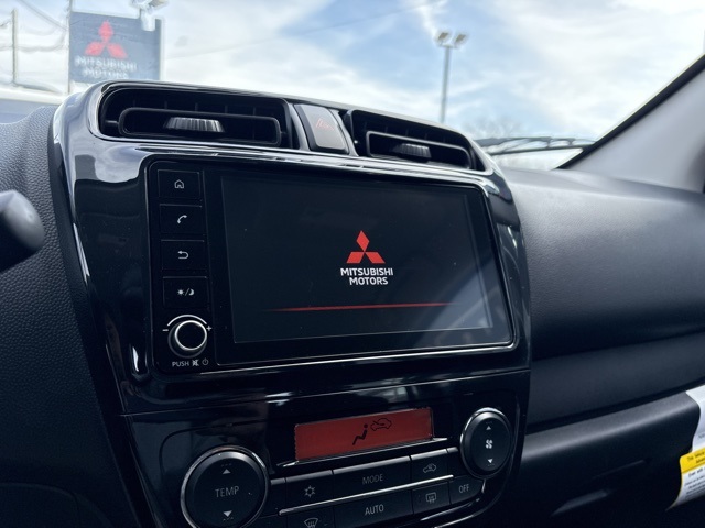 Vehicle image 25 of 30