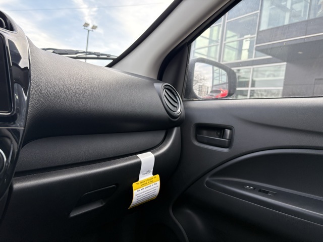 Vehicle image 22 of 30