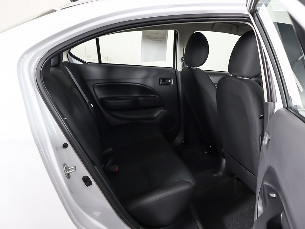 Vehicle image 18 of 49
