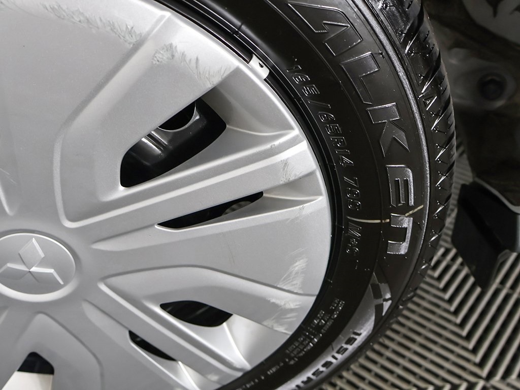 Vehicle image 15 of 49