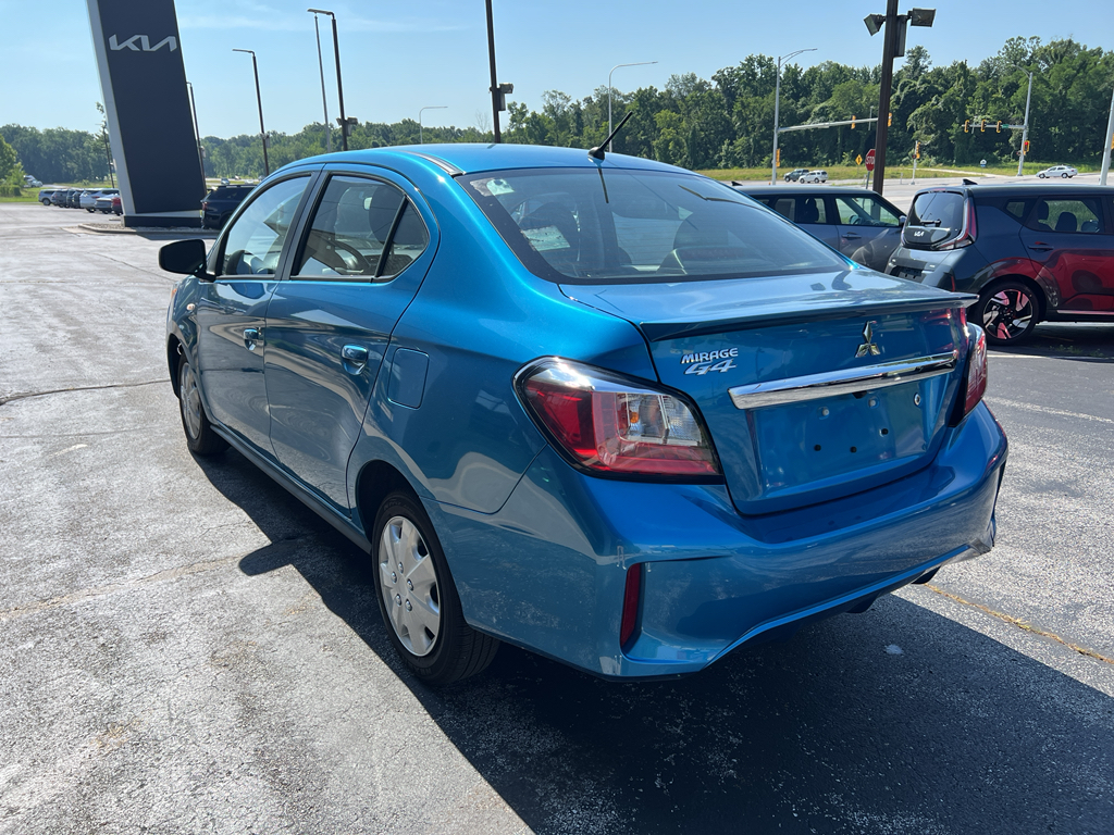 Vehicle image 8 of 14